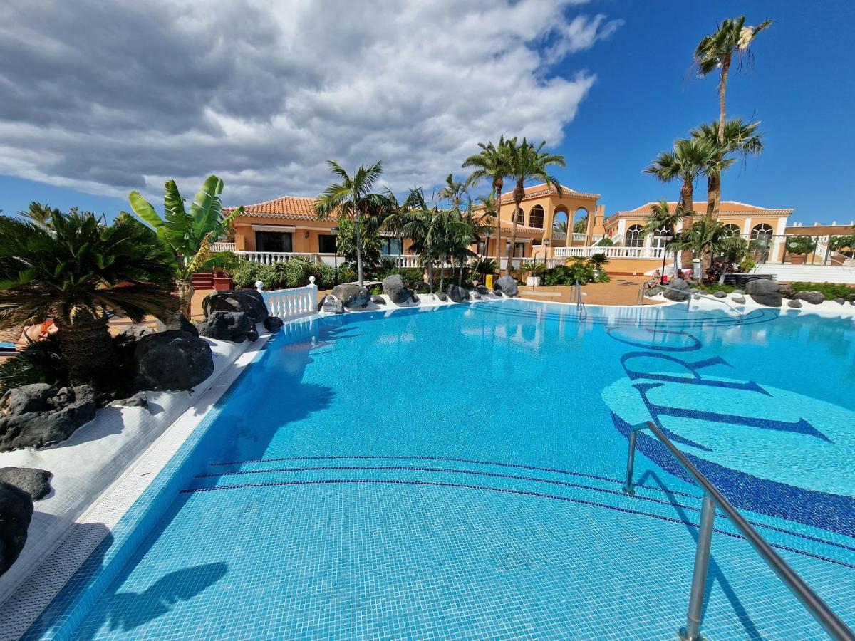 Seaside Haven: Vistas With Pool And Ocean Views